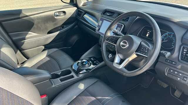 Nissan LEAF 110kW N-Connecta 39kWh 5dr Auto