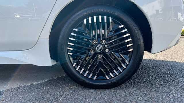 Nissan LEAF 110kW N-Connecta 39kWh 5dr Auto