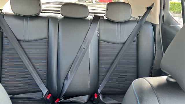 Nissan LEAF 110kW N-Connecta 39kWh 5dr Auto