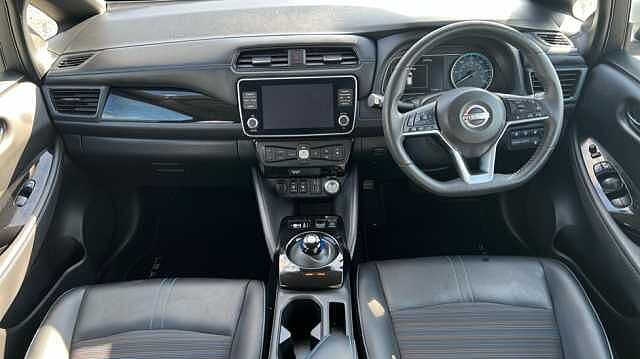 Nissan LEAF 110kW N-Connecta 39kWh 5dr Auto