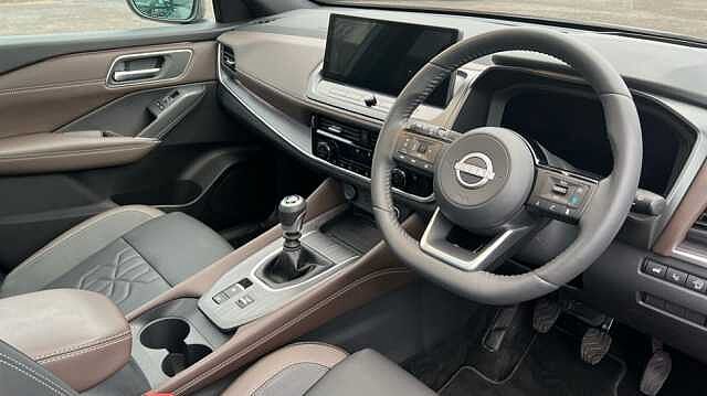 Nissan Qashqai 1.3 DiG-T MH Tekna 5dr