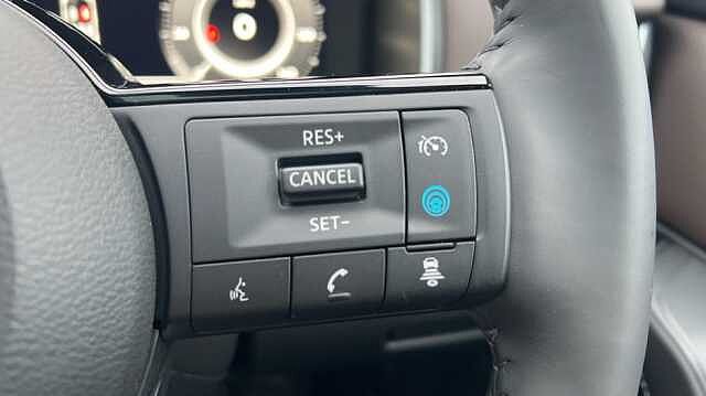 Nissan Qashqai 1.3 DiG-T MH Tekna 5dr