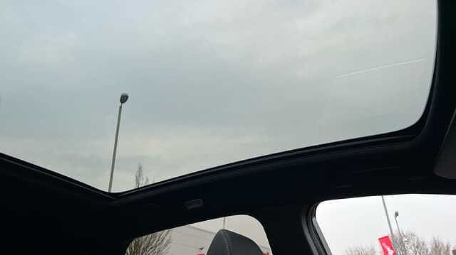 Nissan Qashqai 1.3 DiG-T MH Tekna 5dr