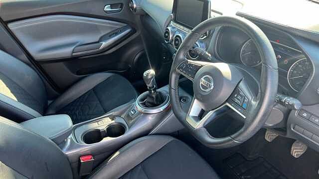 Nissan Juke 1.0 DiG-T 114 Tekna 5dr