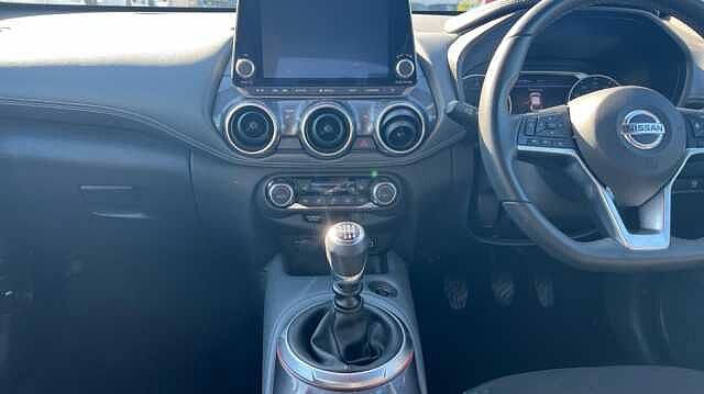 Nissan Juke 1.0 DiG-T 114 Tekna 5dr