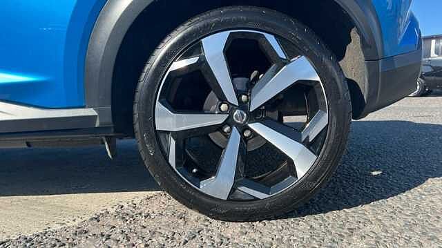 Nissan Juke 1.0 DiG-T 114 Tekna 5dr