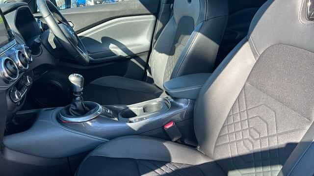 Nissan Juke 1.0 DiG-T 114 Tekna 5dr