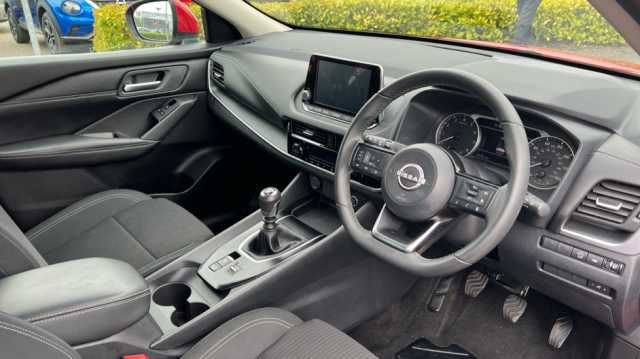 Nissan Qashqai 1.3 DiG-T MH Acenta Premium 5dr
