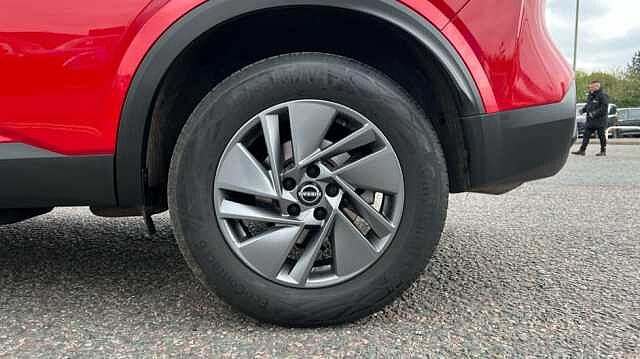 Nissan Qashqai 1.3 DiG-T MH Acenta Premium 5dr