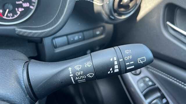 Nissan Juke 1.0 DiG-T 114 N-Connecta 5dr