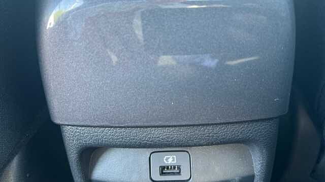 Nissan Juke 1.0 DiG-T 114 N-Connecta 5dr