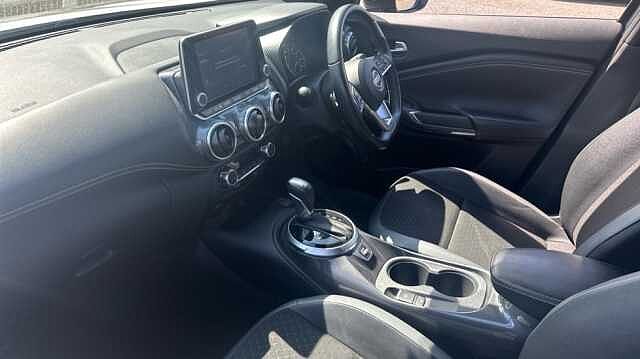 Nissan Juke 1.0 DiG-T 114 N-Connecta 5dr DCT