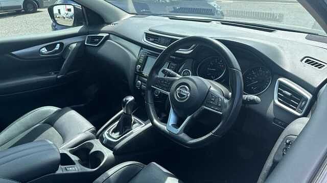 Nissan Qashqai 1.3 DiG-T 160 Tekna 5dr DCT