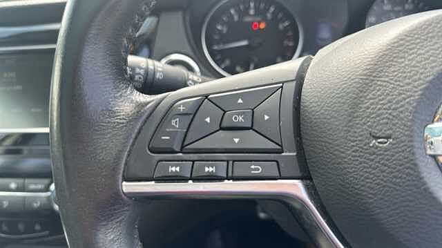 Nissan Qashqai 1.3 DiG-T 160 Tekna 5dr DCT