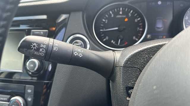 Nissan Qashqai 1.3 DiG-T 160 Tekna 5dr DCT