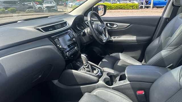 Nissan Qashqai 1.3 DiG-T 160 Tekna 5dr DCT