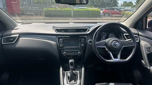 Nissan Qashqai 1.3 DiG-T 160 Tekna 5dr DCT